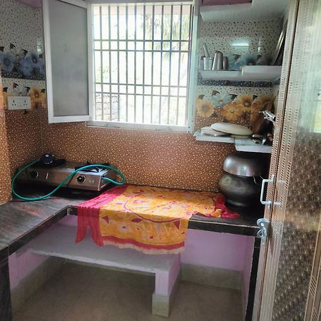 Jharana Guest House Puri Bagian luar foto